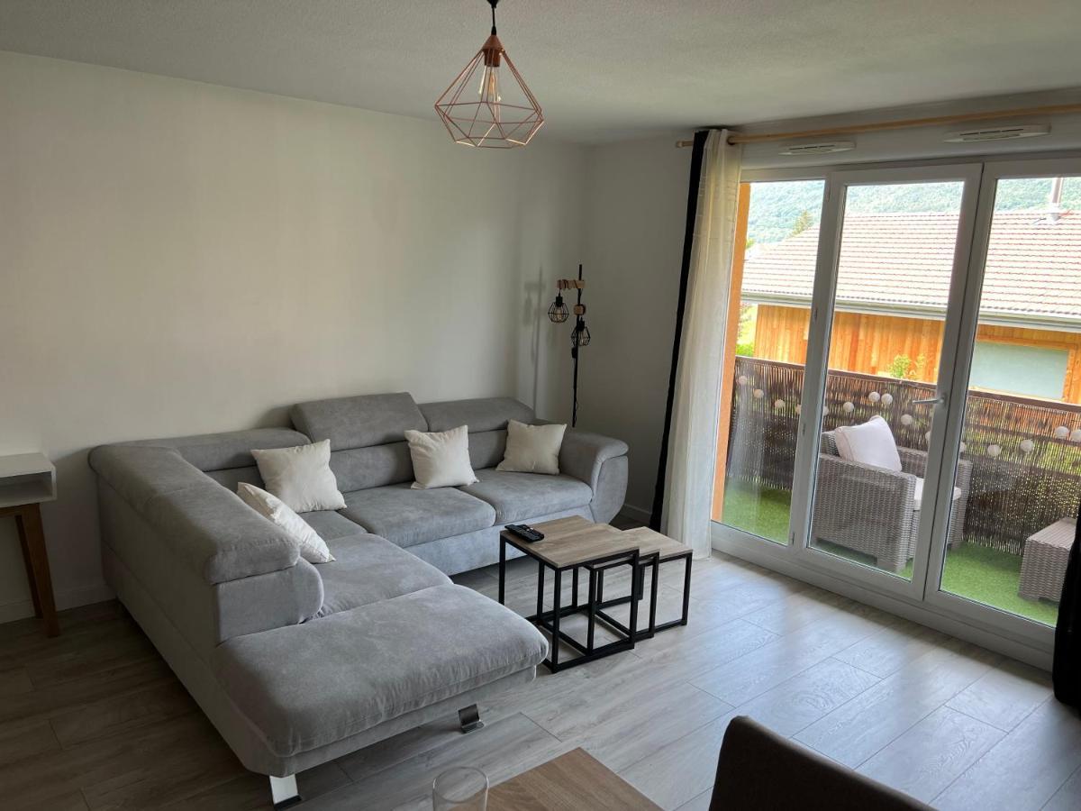 Appartement Entre Lacs, Montagnes Et Stations De Ski Bonneville Exterior photo